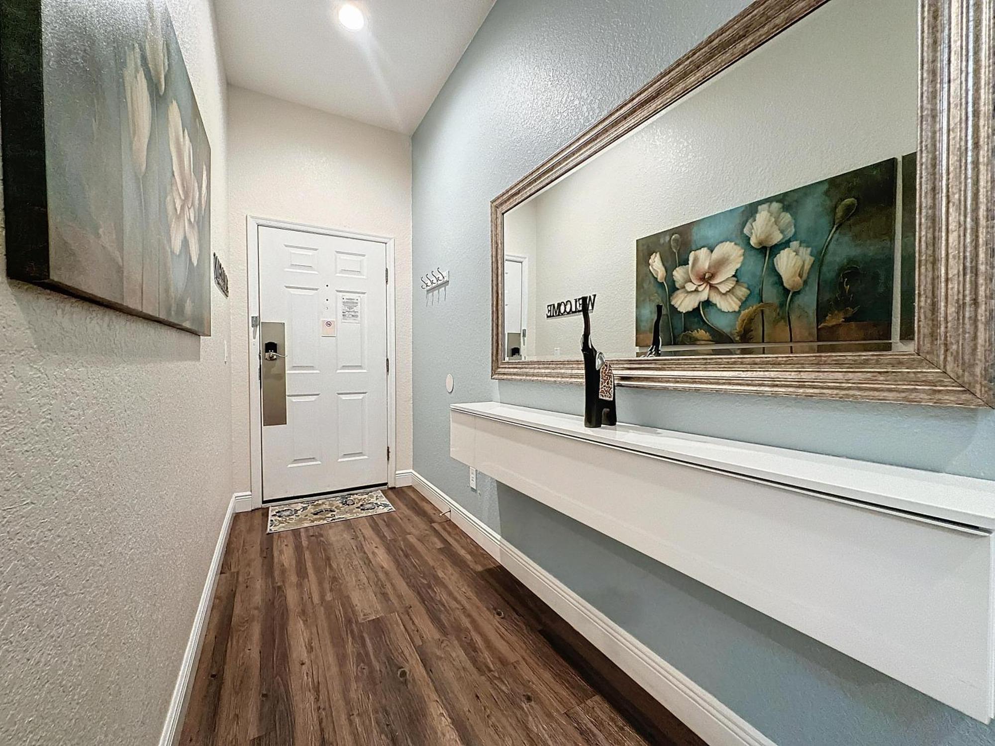 Three Bed 2 Bath Bahama Bay *